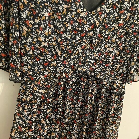 Summer Floral Print V Neck Casual Mini Boho Ruffle Swing Dress (S) - Picture 5 of 6